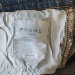 FRAME Le Skinny de Jeanne